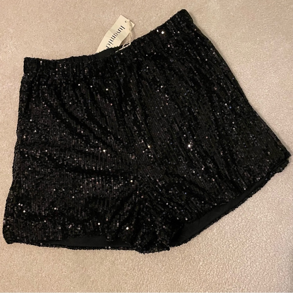LUVAMIA black sequin shorts-large NWT